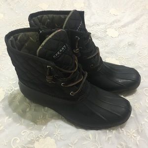 Black Sperry duck boots